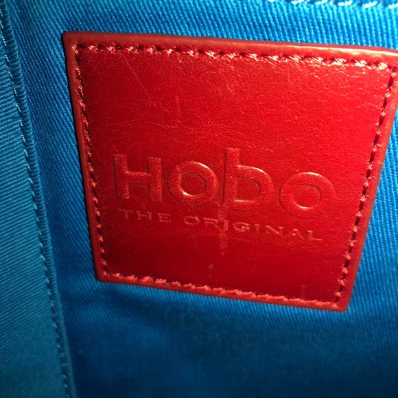HOBO tan purse - Picture 3 of 9